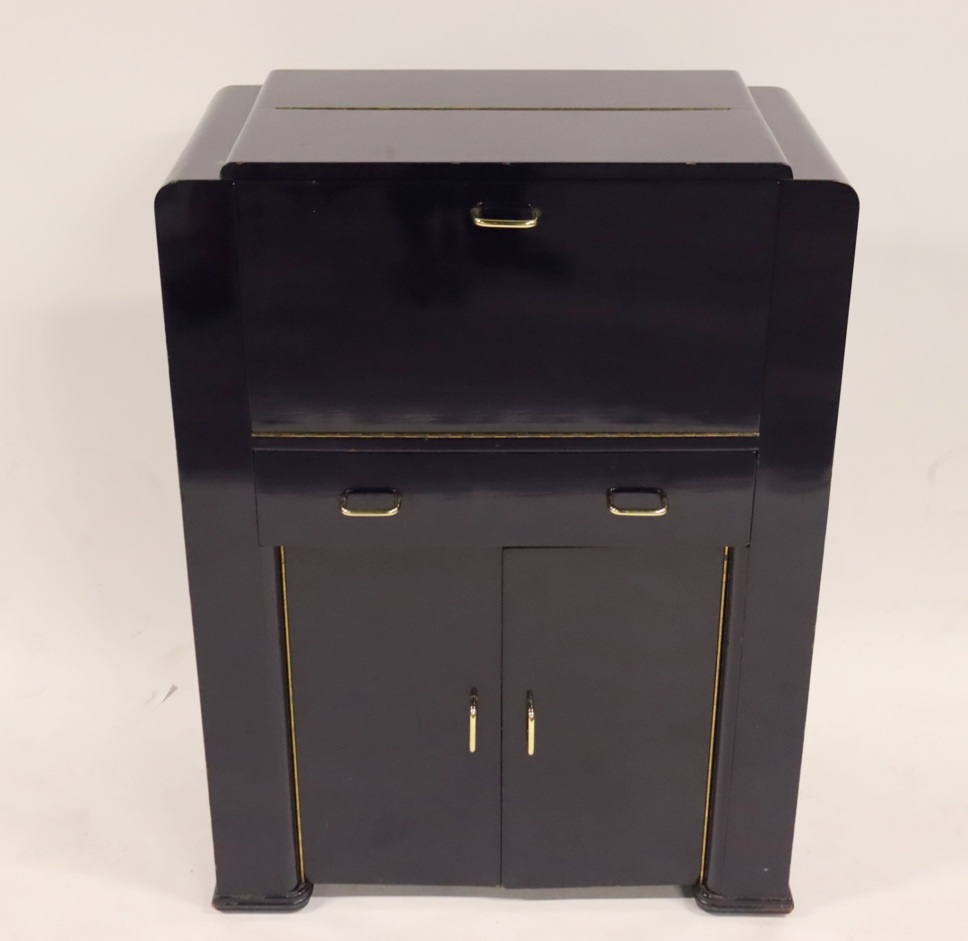 ART DECO LIFT TOP BAR WITH BRASS