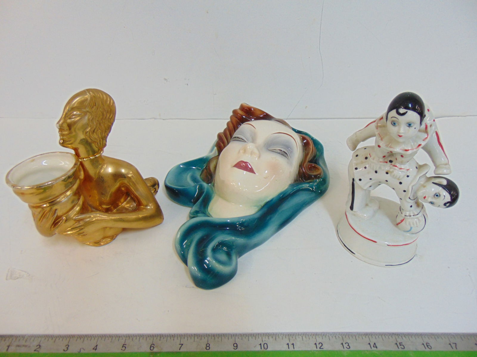 ART DECO LOT, GILT CERAMIC