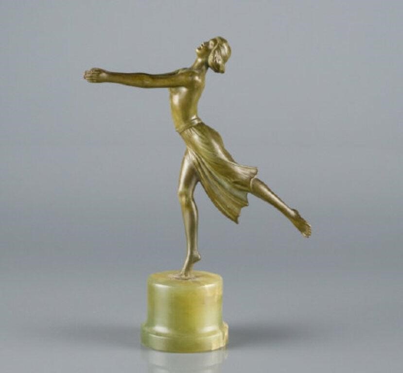 ART DECO PATINATED BRONZE