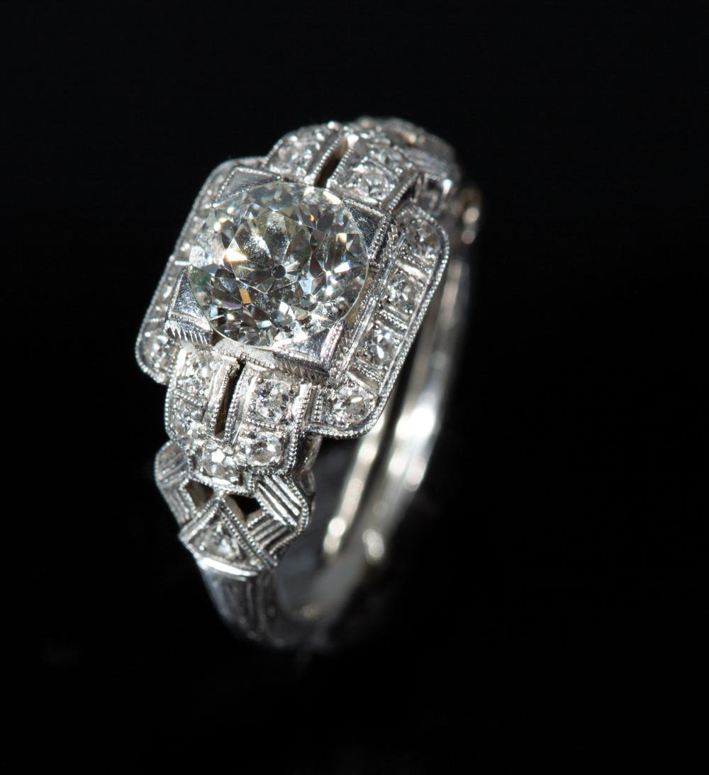 ART DECO PLATINUM AND DIAMOND
