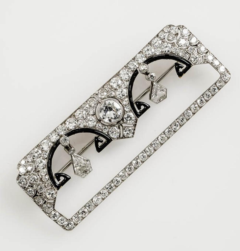 ART DECO PLATINUM, DIAMOND AND