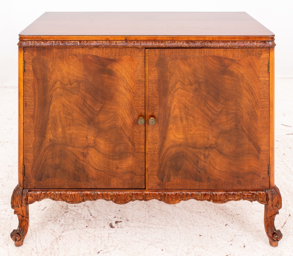 ART DECO ROSEWOOD VENEER TWO DOOR