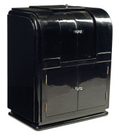 ART DECO STYLE BLACK-LACQUERED