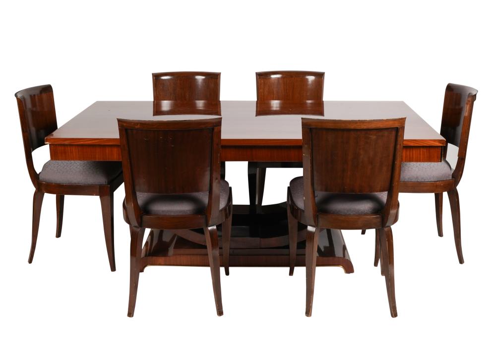 ART DECO-STYLE DINING SETArt
