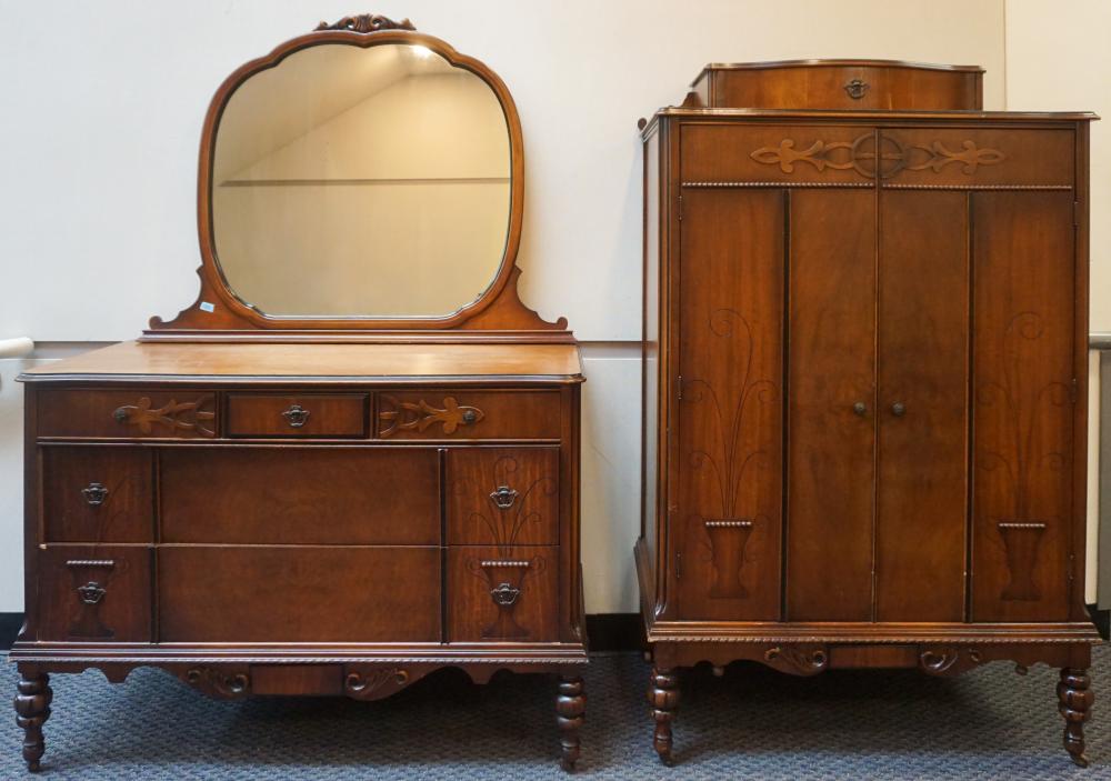 ART DECO STYLE WALNUT BEDROOM SUITE