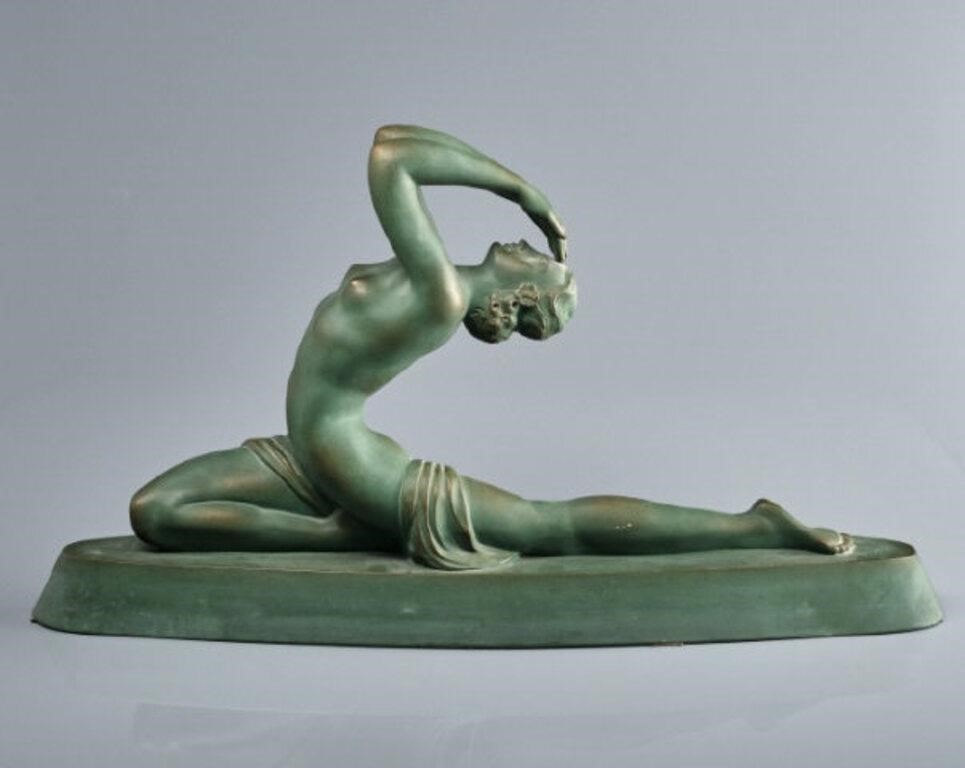 ART DECO TERRACOTTA FIGUREAn Art