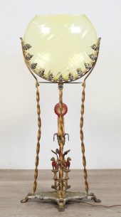 ART DECO VASELINE GLASS FISHBO