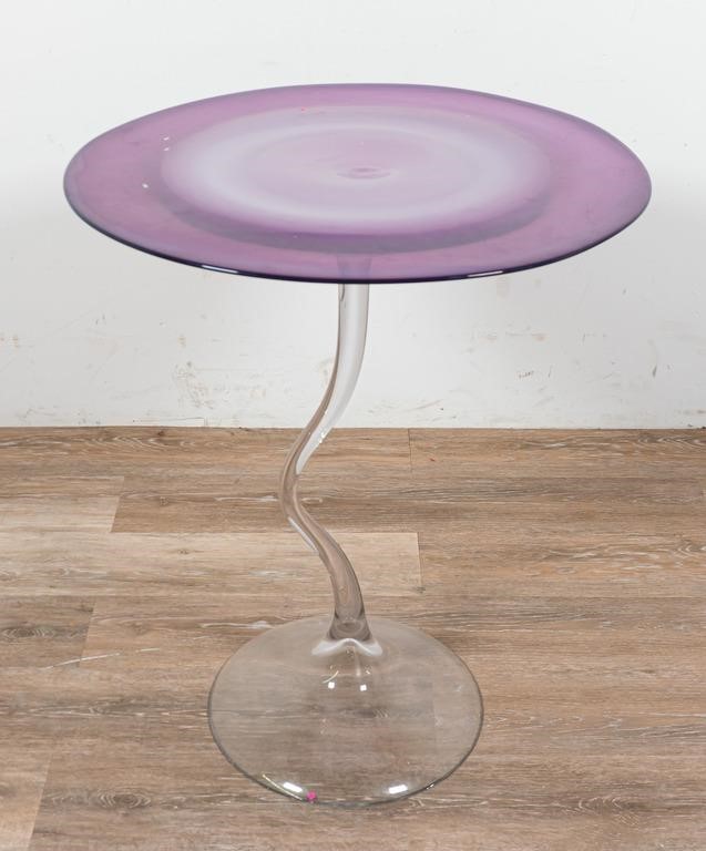 ART GLASS END TABLEArt glass end