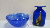 ART GLASS HADELAND BOWL AND UN