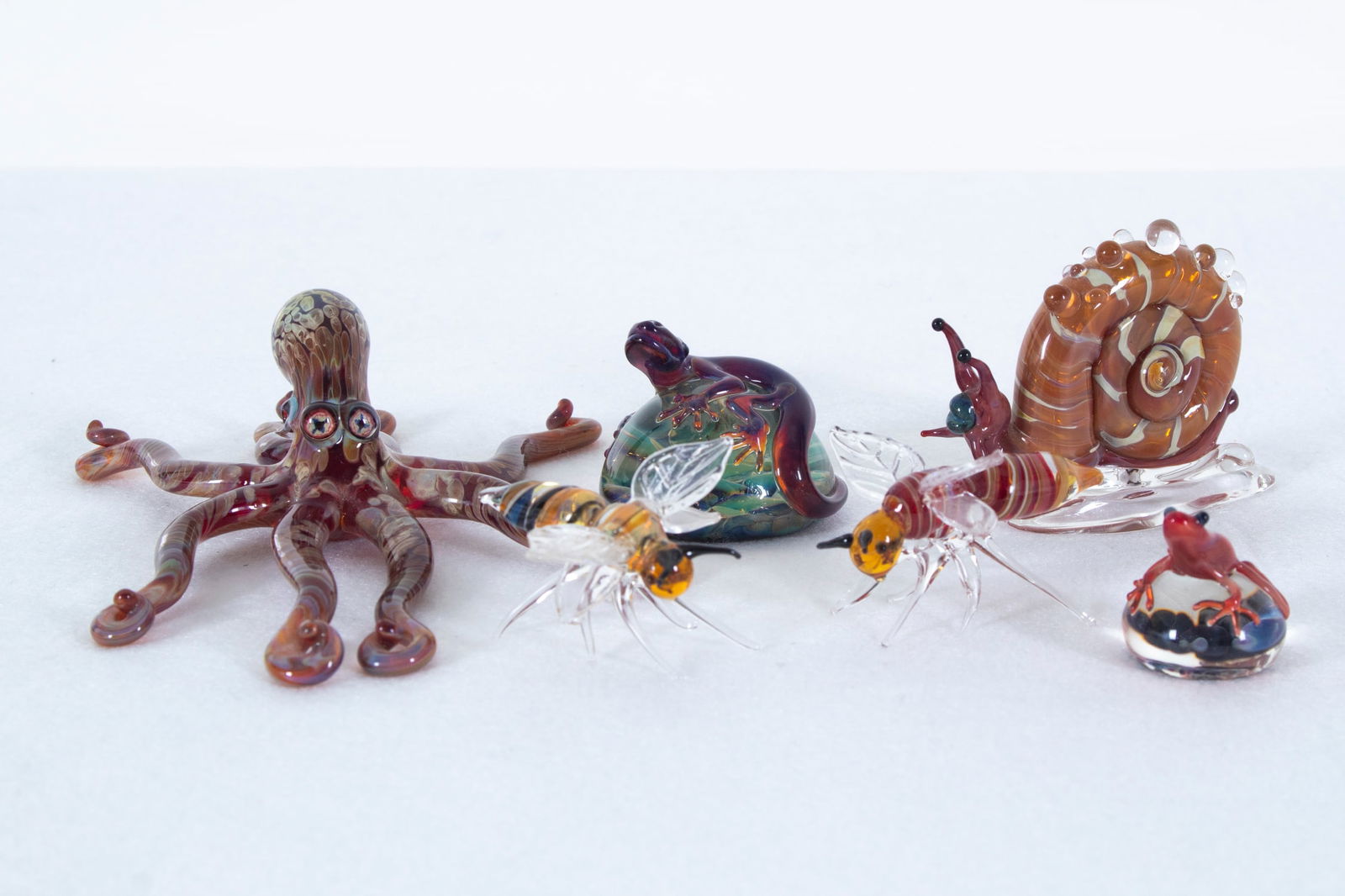 ART GLASS:  TIM LINDEMANN, MILON