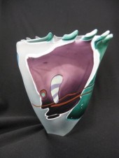 Art Glass Vase Cameo profile o