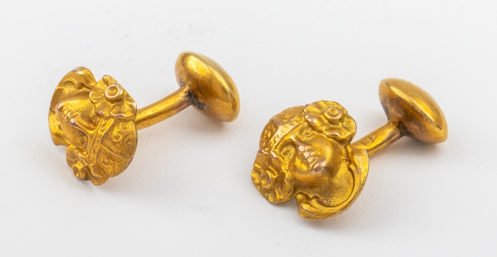 ART NOUVEAU 14K GOLD CARVED MUSE