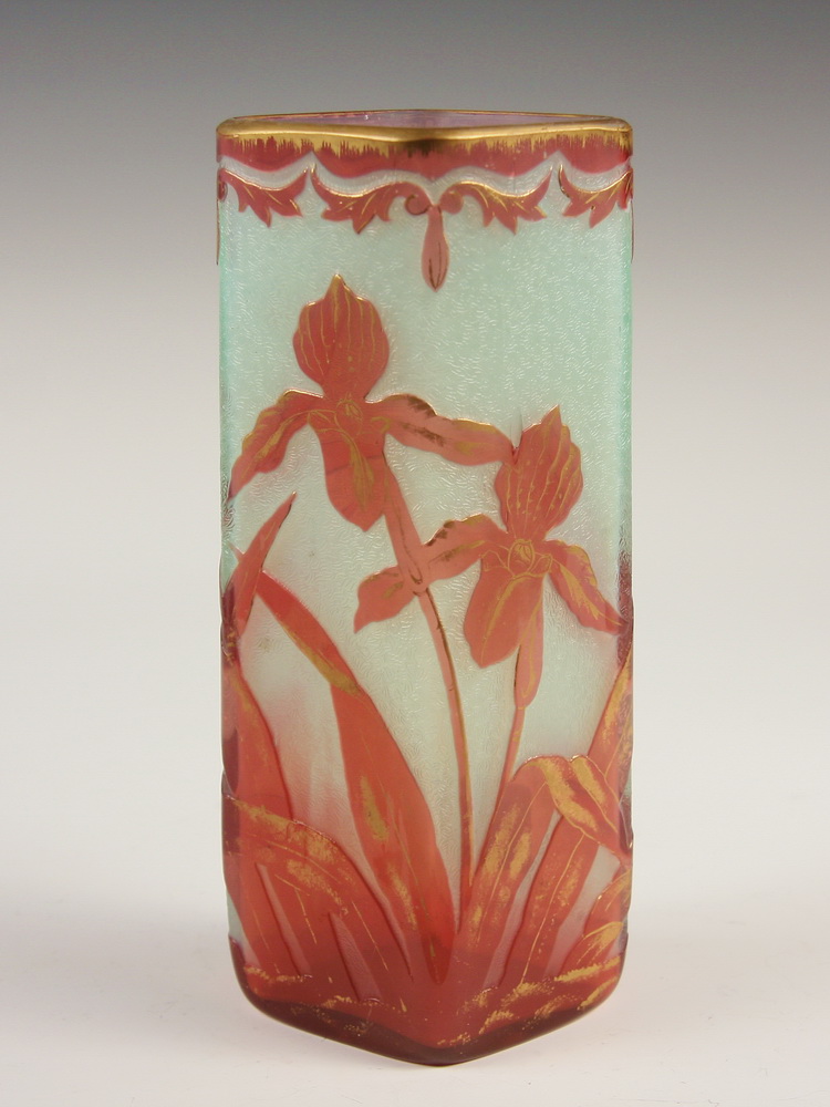 ART NOUVEAU CASED GLASS VASE -