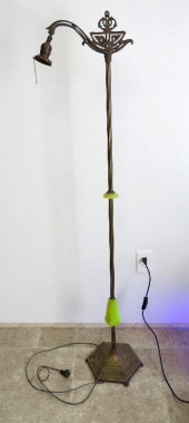 ART NOUVEAU ERA BRIDGE ARM JAD