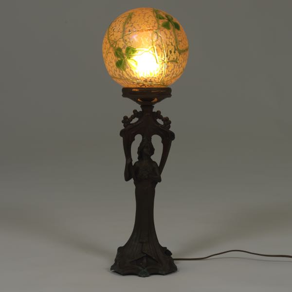 ART NOUVEAU FIGURAL LAMP 19 ½" x