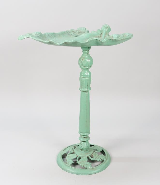 ART NOUVEAU FIGURAL METAL SMOKING