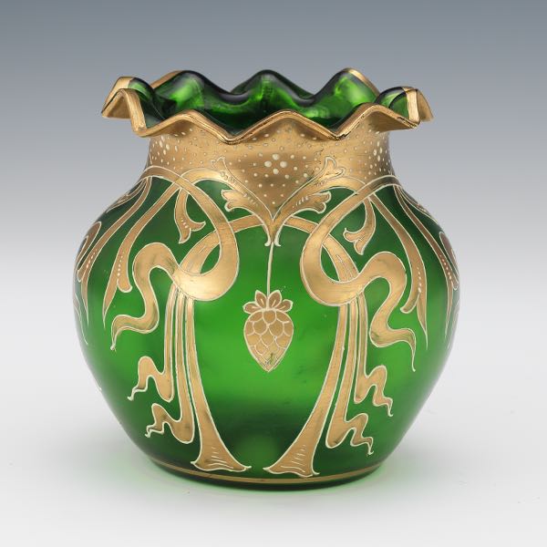 ART NOUVEAU HONESDALE ART GLASS