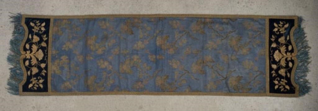 ART NOUVEAU MOTIF SILK TABLE