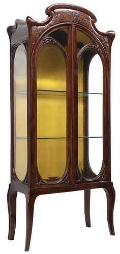 ART NOUVEAU PERIOD CARVED