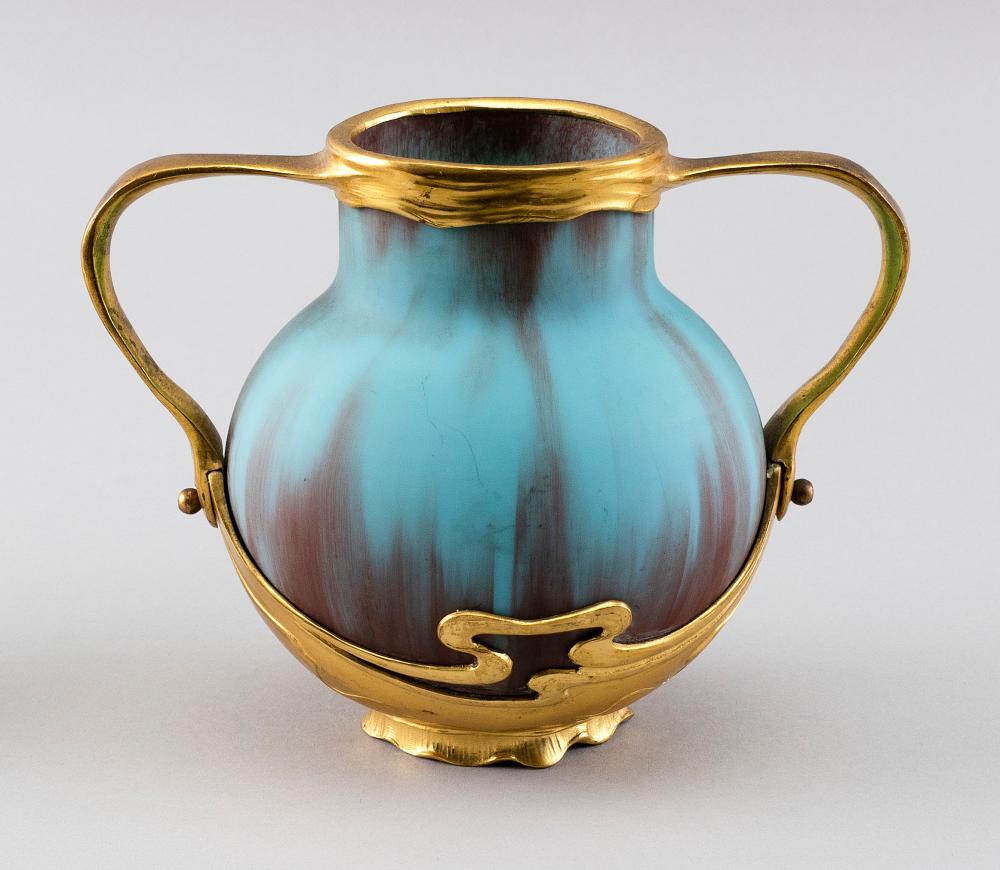 ART NOUVEAU POTTERY VASE IN THE
