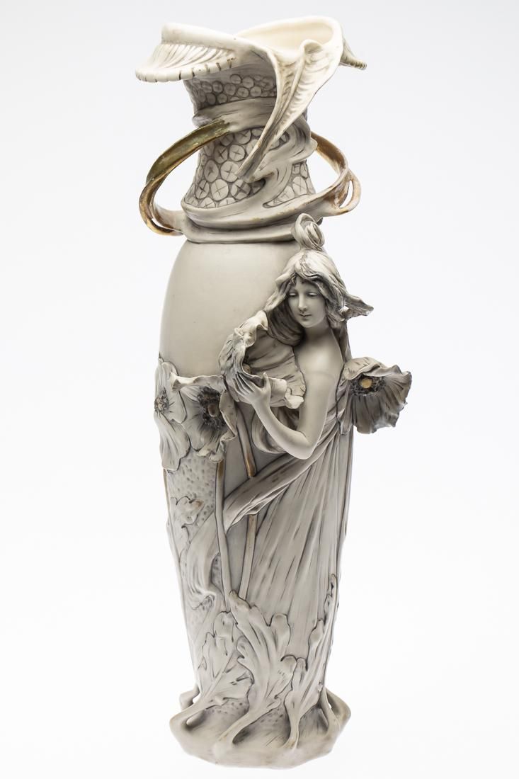 ART NOUVEAU ROYAL DUX PORCELAIN