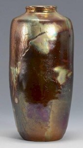 ART POTTERY IRIDESCENT VASEAme