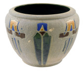 ART POTTERY: ROSEVILLE "MOSTIQ