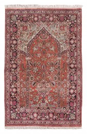 ART SILK PRAYER RUG: 3’7” X 5’