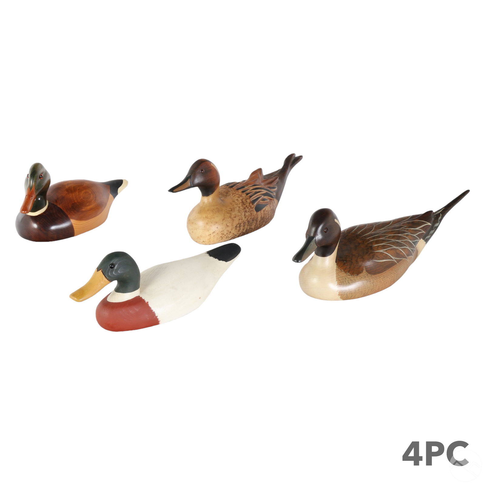 ARTISAN CARVED WOODEN DUCK DECOYS