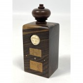 Artisan Studio Woodworker Stop