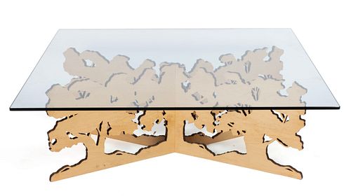 ARTISANAL WOODEN TABLE
