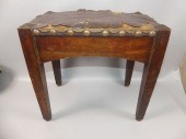 ARTS AND CRAFTS OAK STOOLAntiq