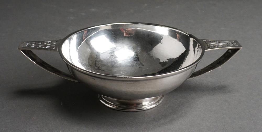 ARTS AND CRAFTS STYLE HAMMERED