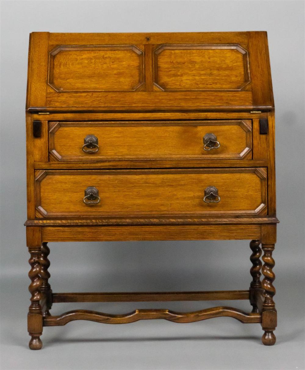 ARTS AND CRAFTS STYLE OAK FALL
