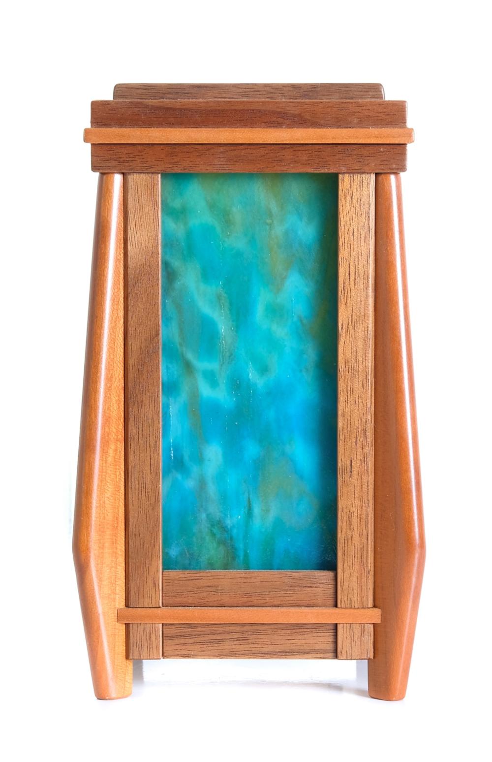 ARTS CRAFT STYLE LANTERN