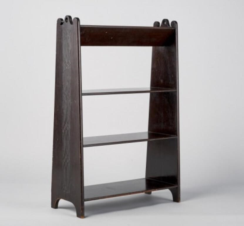 ARTS & CRAFTS BOOK STANDAn Arts &