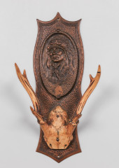 ARTS & CRAFTS HAMMERED COPPER