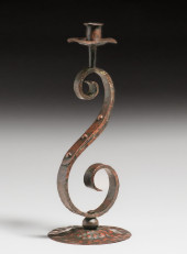 ARTS & CRAFTS HAMMERED COPPER