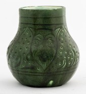 ARTS & CRAFTS HAMPSHIRE POTTER