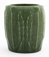 ARTS & CRAFTS HAMPSHIRE POTTER