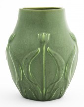 ARTS & CRAFTS HAMPSHIRE POTTER