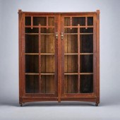 ARTS & CRAFTS OAK BOOKCASEAn A