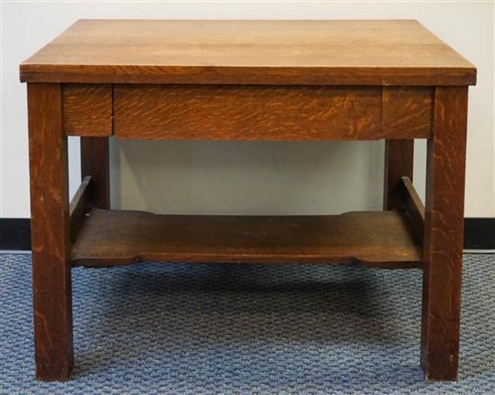 ARTS & CRAFTS OAK DESKArts & Crafts