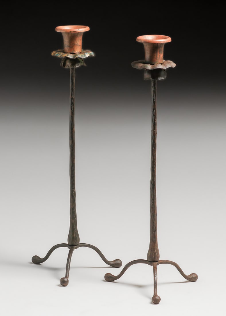 ARTS & CRAFTS PERIOD HAND-FORGED