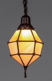 ARTS & CRAFTS PERIOD LEADED GL