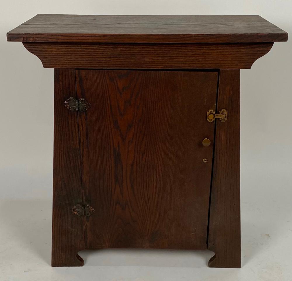 ARTS & CRAFTS SMOKING STAND EARLY