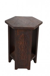 ARTS & CRAFTS STANDwith fern d
