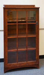 ARTS & CRAFTS STYLE OAK SINGLE
