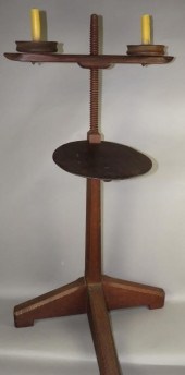 ARTS & CRAFTS STYLE OAK ADJUST