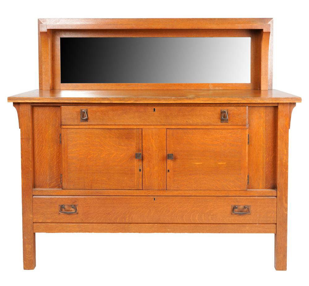 ARTS & CRAFTS-STYLE OAK SIDE